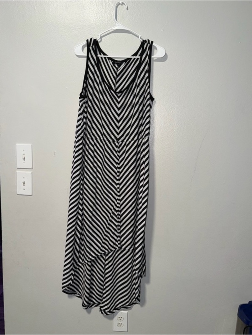 Sleeveless Black & White Striped Maxi Dress